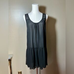 Elegant Black Sleeveless Dress